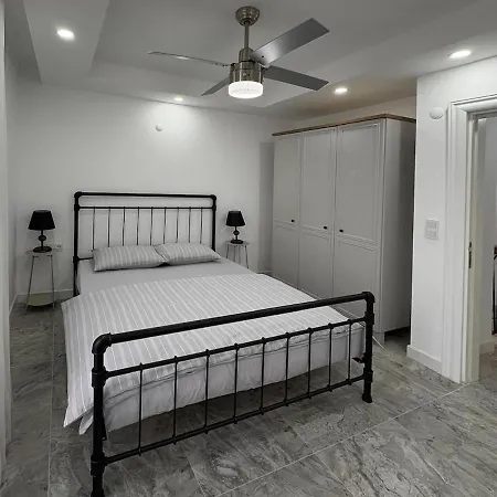 With Private Pool In The Heart Of Vineyard & Gastronomy Routes Вилла Урла