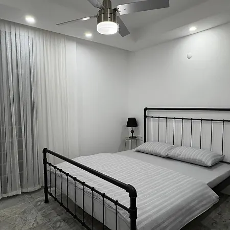 With Private Pool In The Heart Of Vineyard & Gastronomy Routes Villa