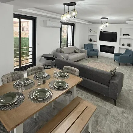 Villa With Private Pool In The Heart Of Vineyard & Gastronomy Routes *