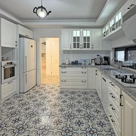 Villa With Private Pool In The Heart Of Vineyard & Gastronomy Routes *