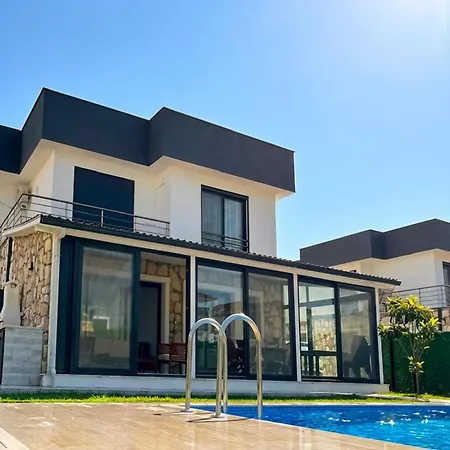 Villa With Private Pool In The Heart Of Vineyard & Gastronomy Routes *