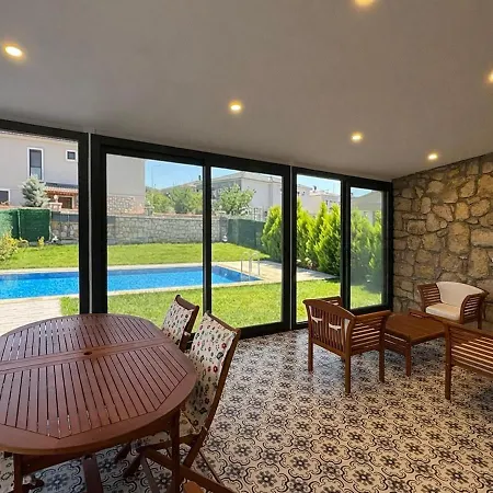 With Private Pool In The Heart Of Vineyard & Gastronomy Routes * Urla